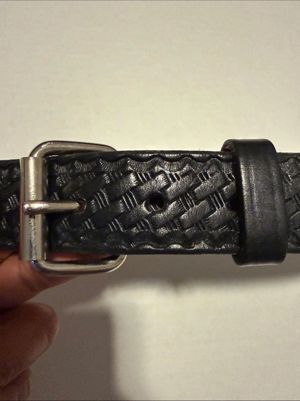 Men's Black Woven Leather Belt - Classic Style